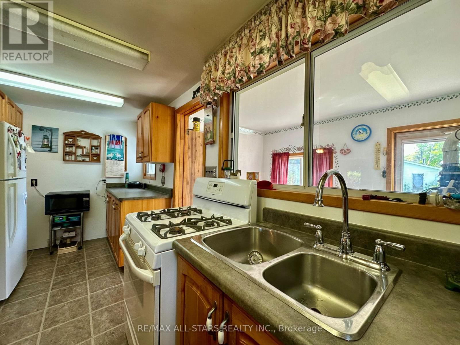 161 DRIFTWOOD SHORES ROAD Image 17