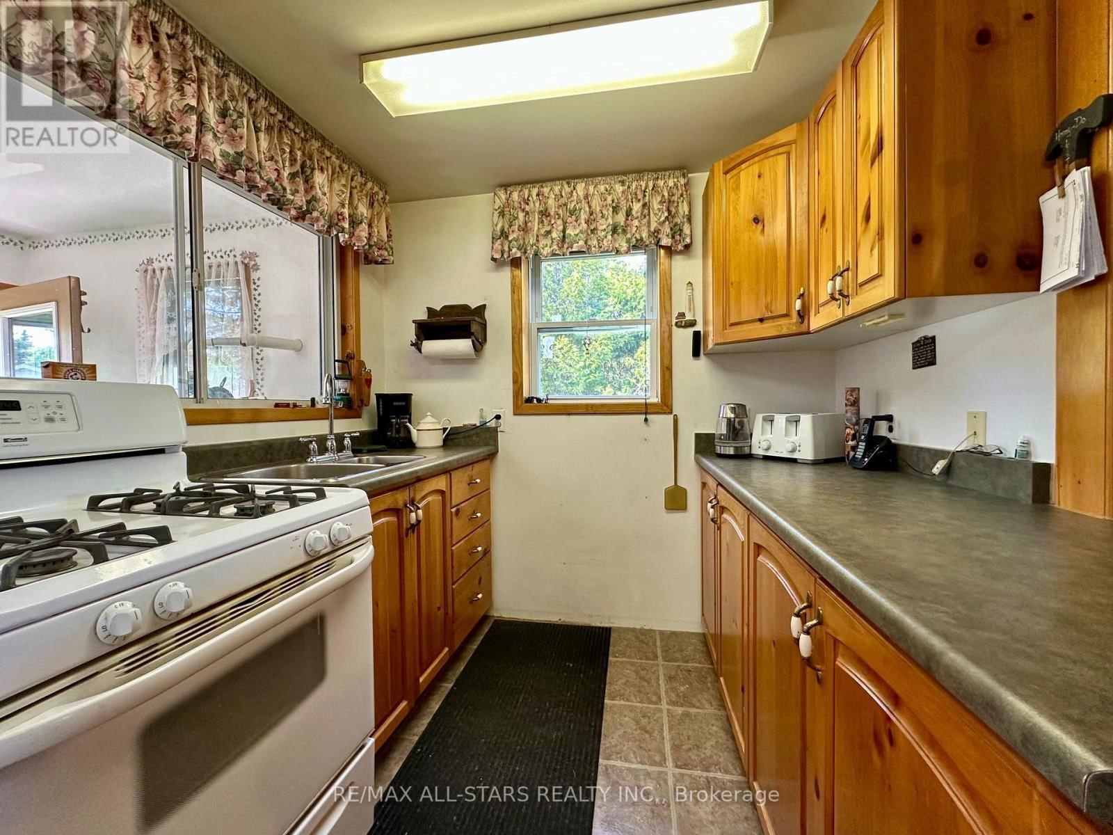 161 DRIFTWOOD SHORES ROAD Image 4