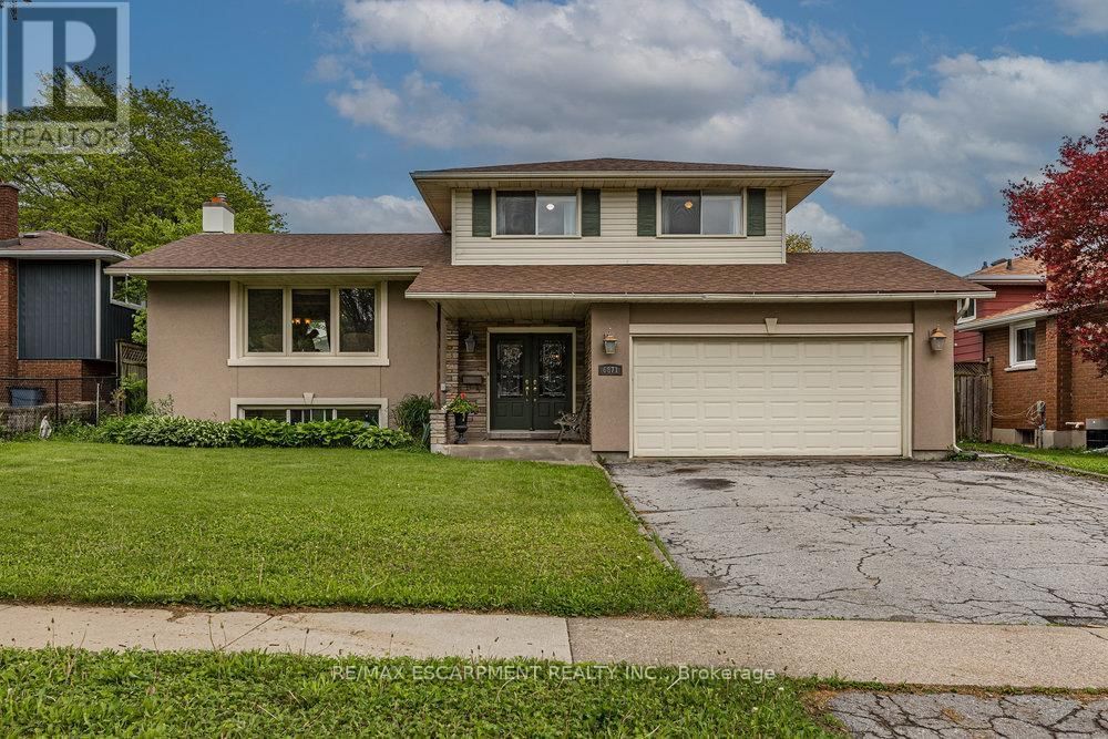 6871 CORWIN CRESCENT Image 2