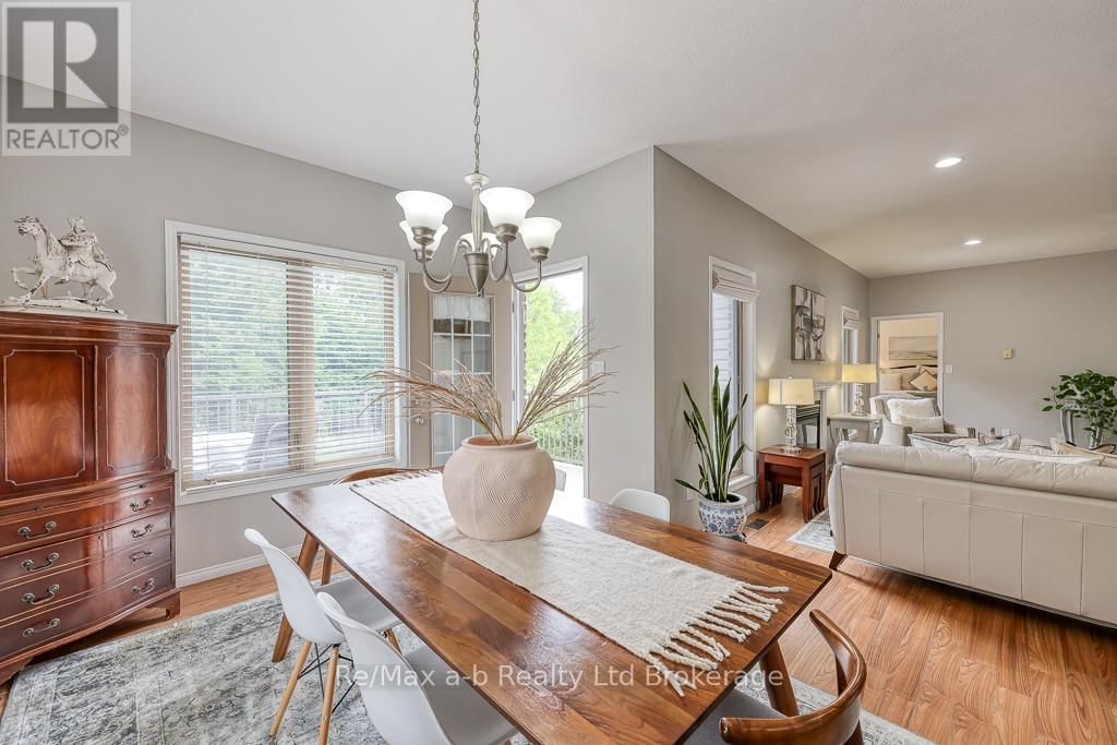 27 SHELTON DRIVE Image 11