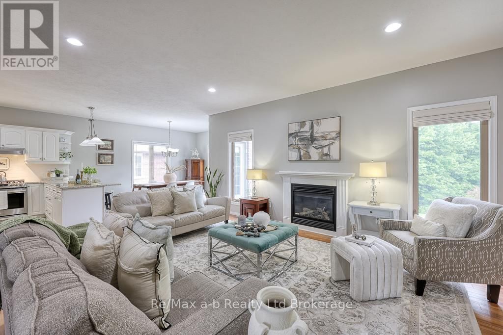 27 SHELTON DRIVE Image 4