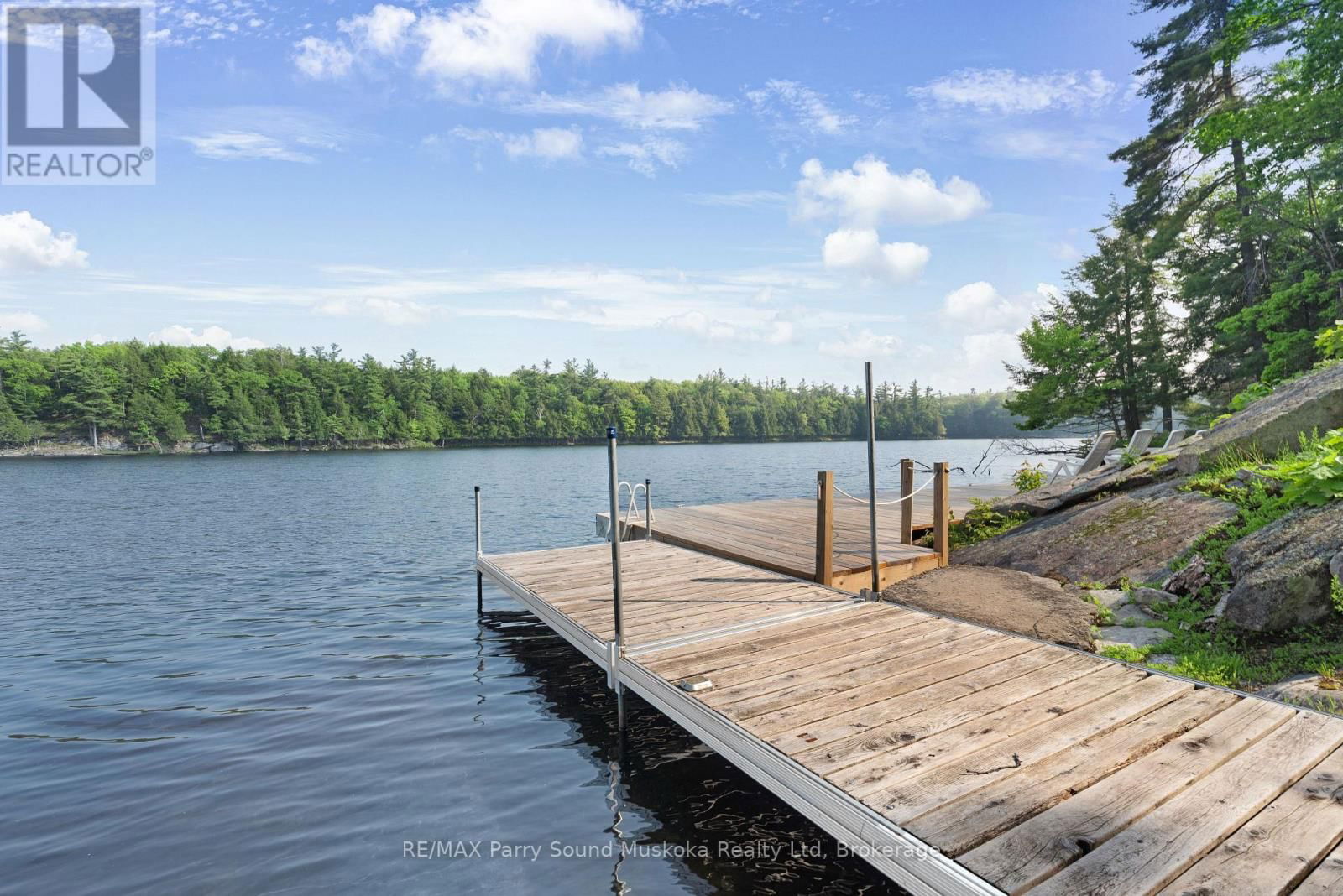 203 HEALEY LAKE WATER Image 35