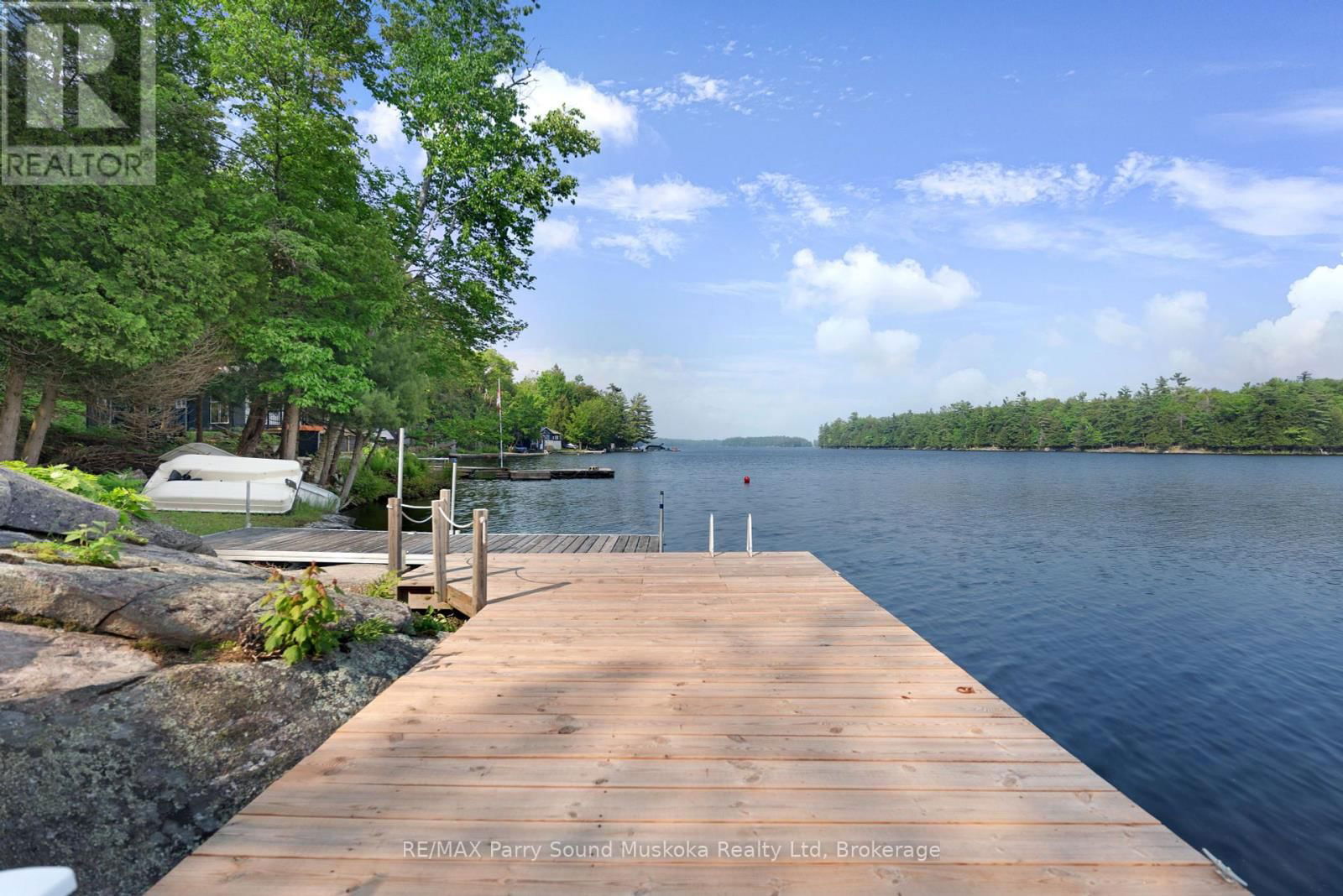 203 HEALEY LAKE WATER Image 36