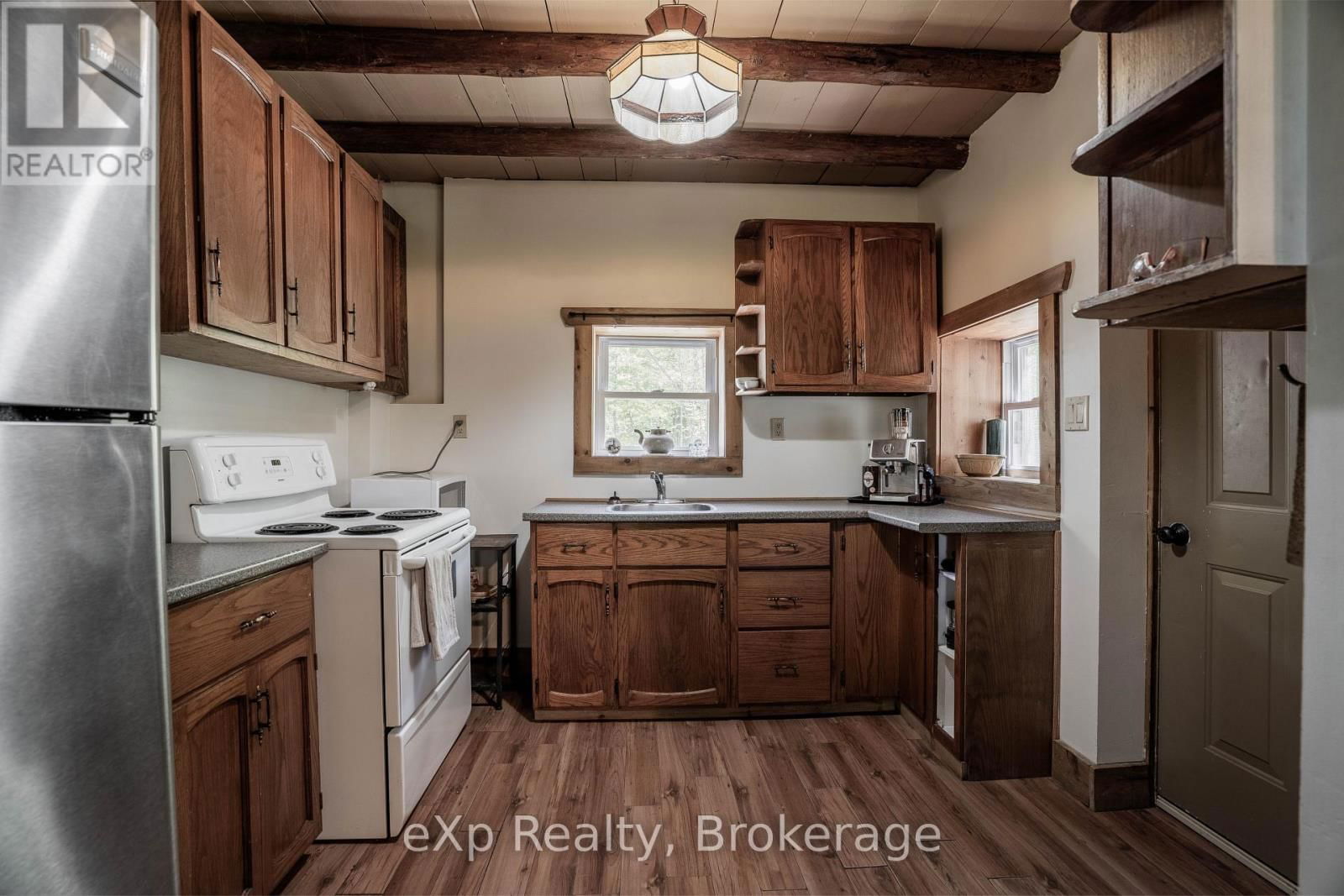 442183 CONCESSION 21 CORNERS Image 35