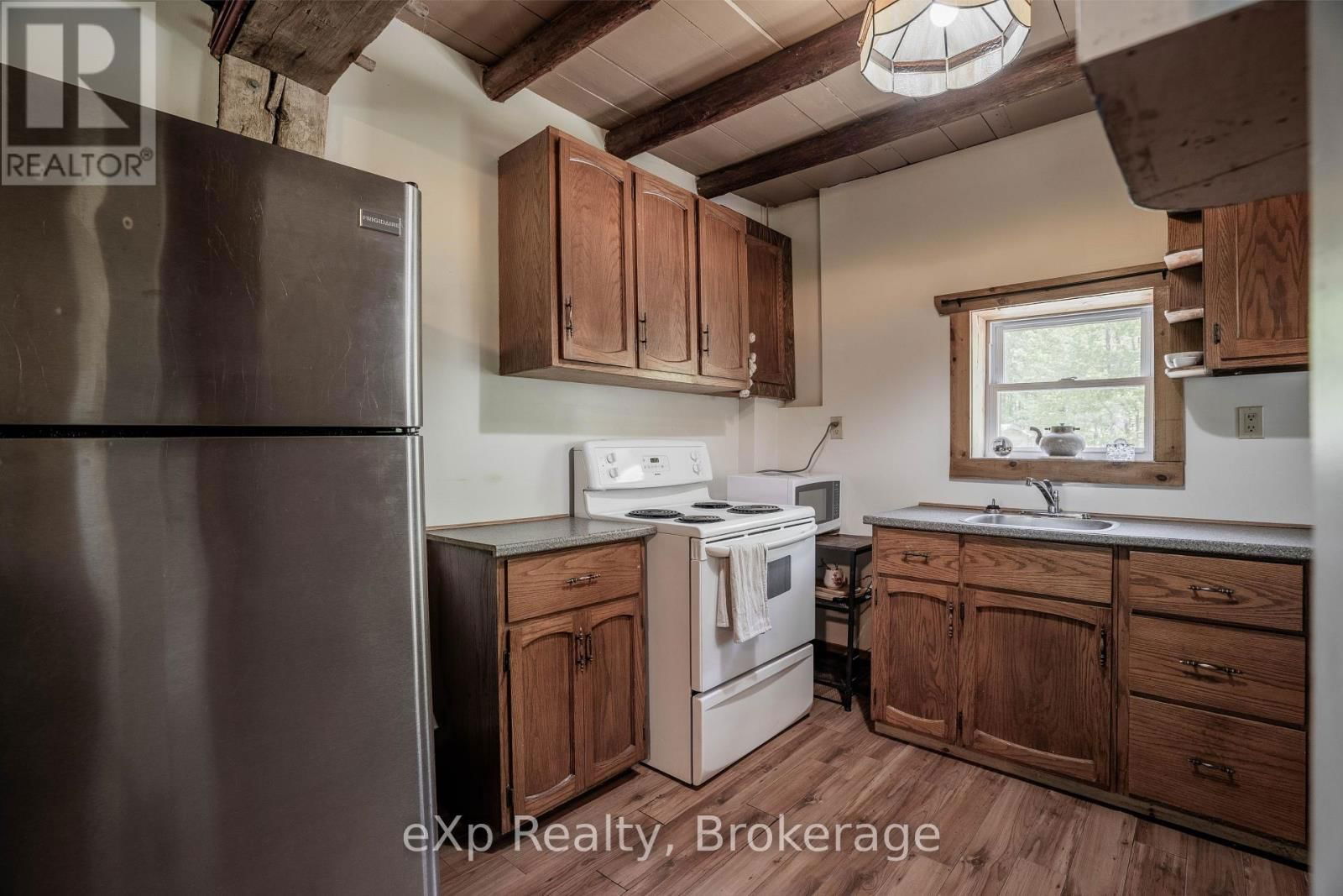 442183 CONCESSION 21 CORNERS Image 38