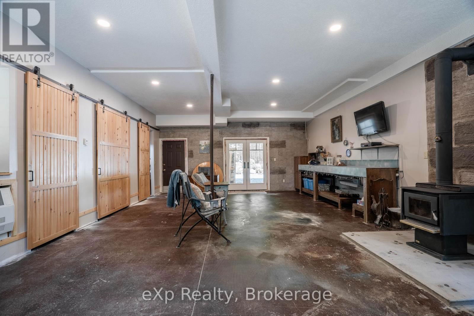 442183 CONCESSION 21 CORNERS Image 7