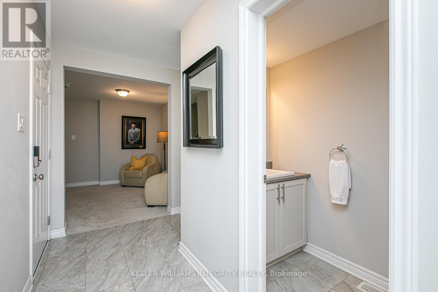 204 BALTIC PRIVATE Image 7