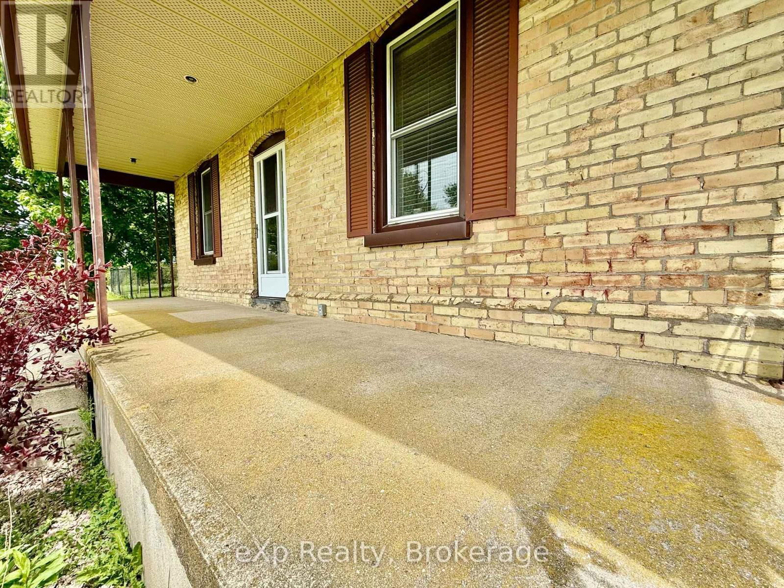 7 21-22, R. R. 1 SIDEROAD Image 3