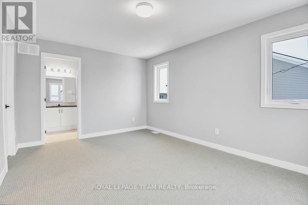 165 YEARLING CIRCLE Image 15
