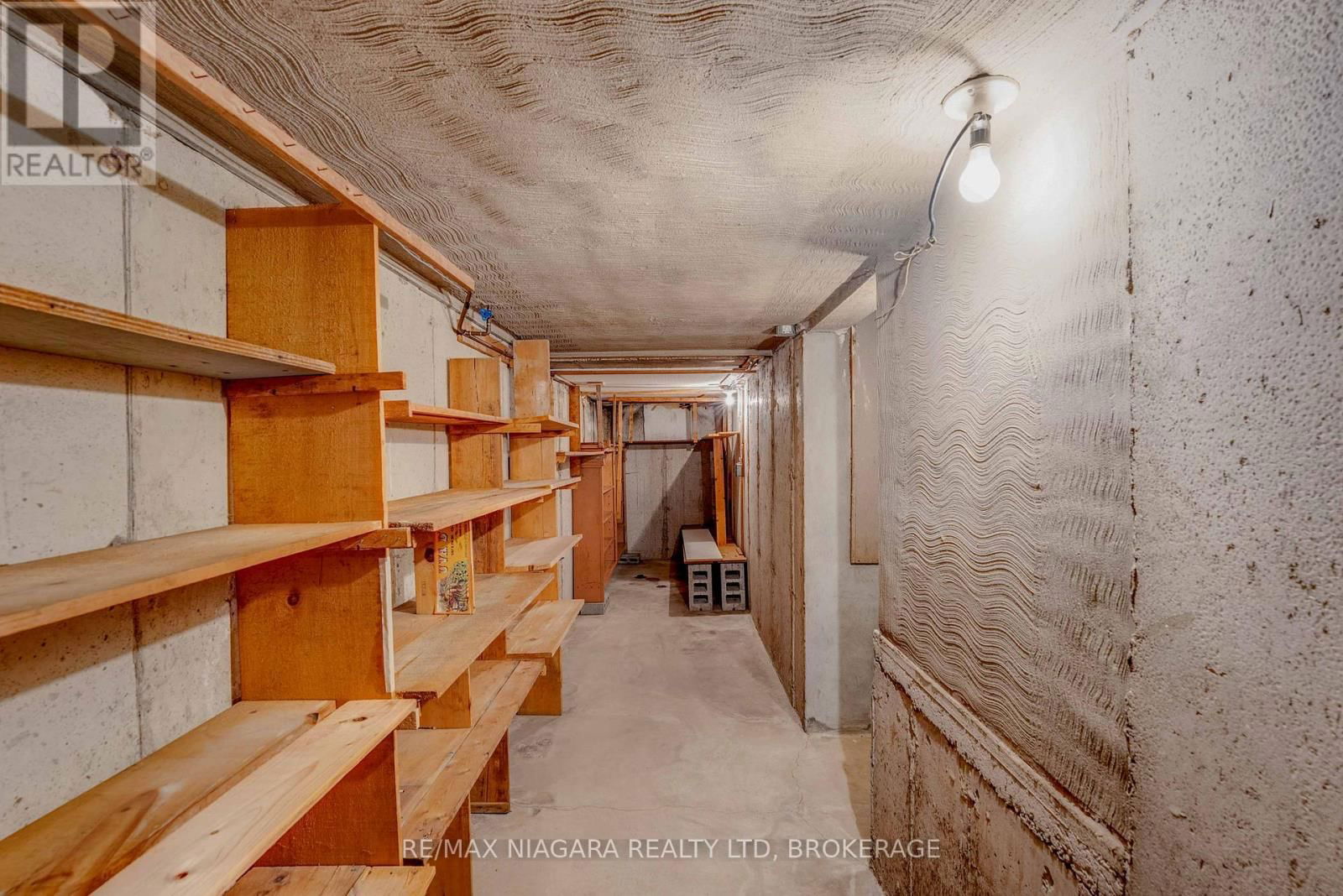 4372 LATINA CRESCENT Image 30