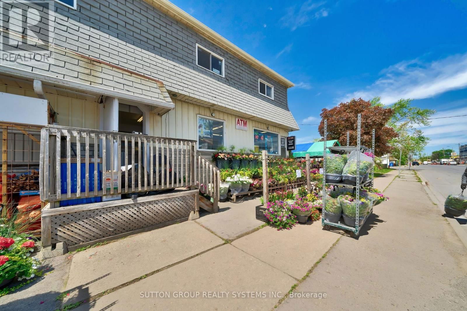 58 SOUTHWORTH STREET NORTH Image 9