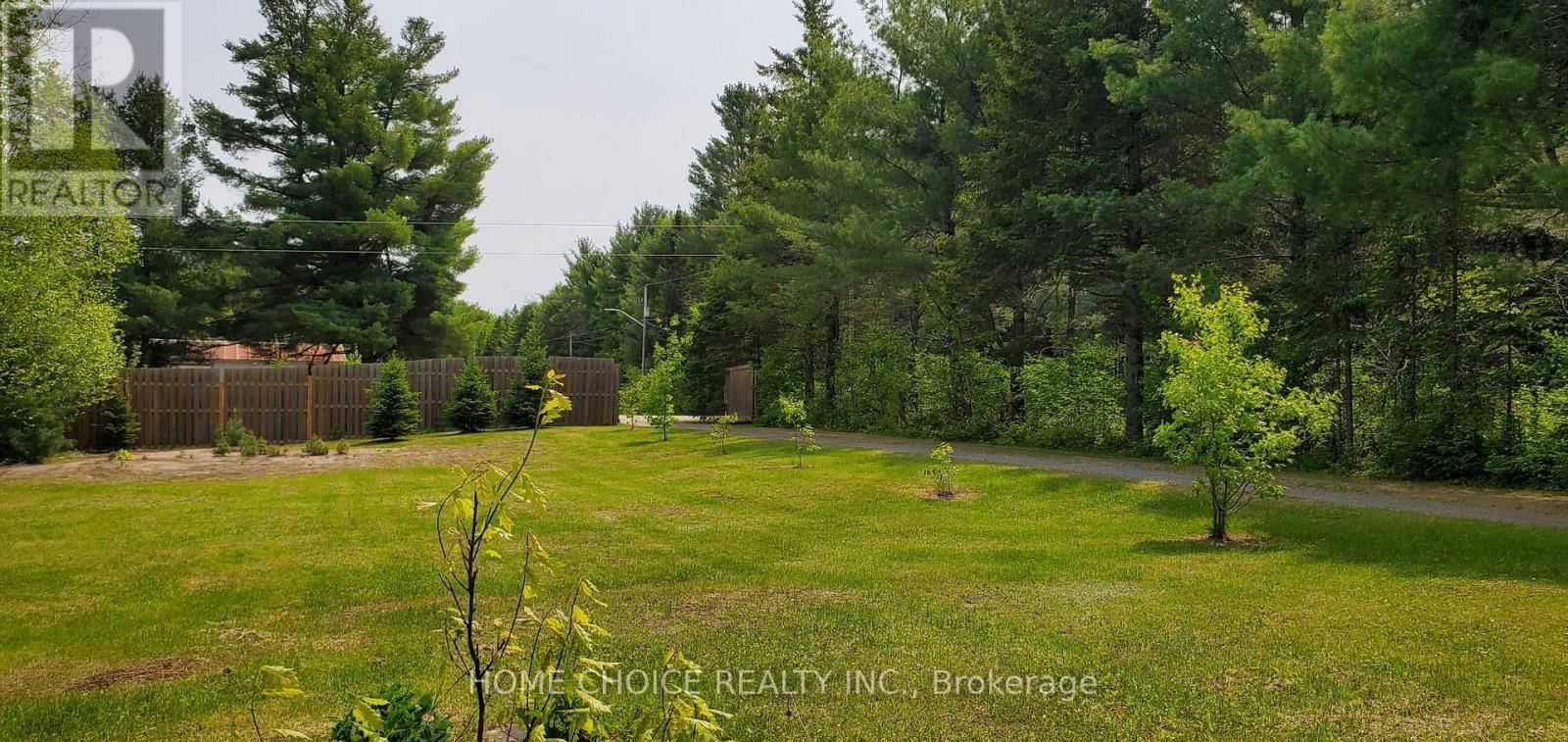 1190 NORTH BAPTISTE LAKE ROAD Image 33
