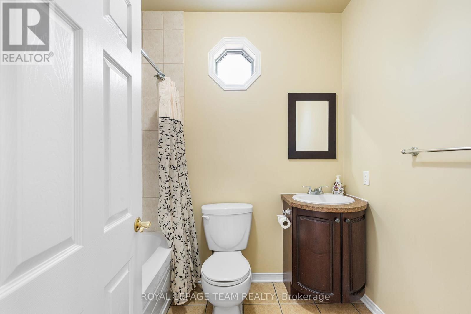 2911 AHEARN AVENUE Image 13