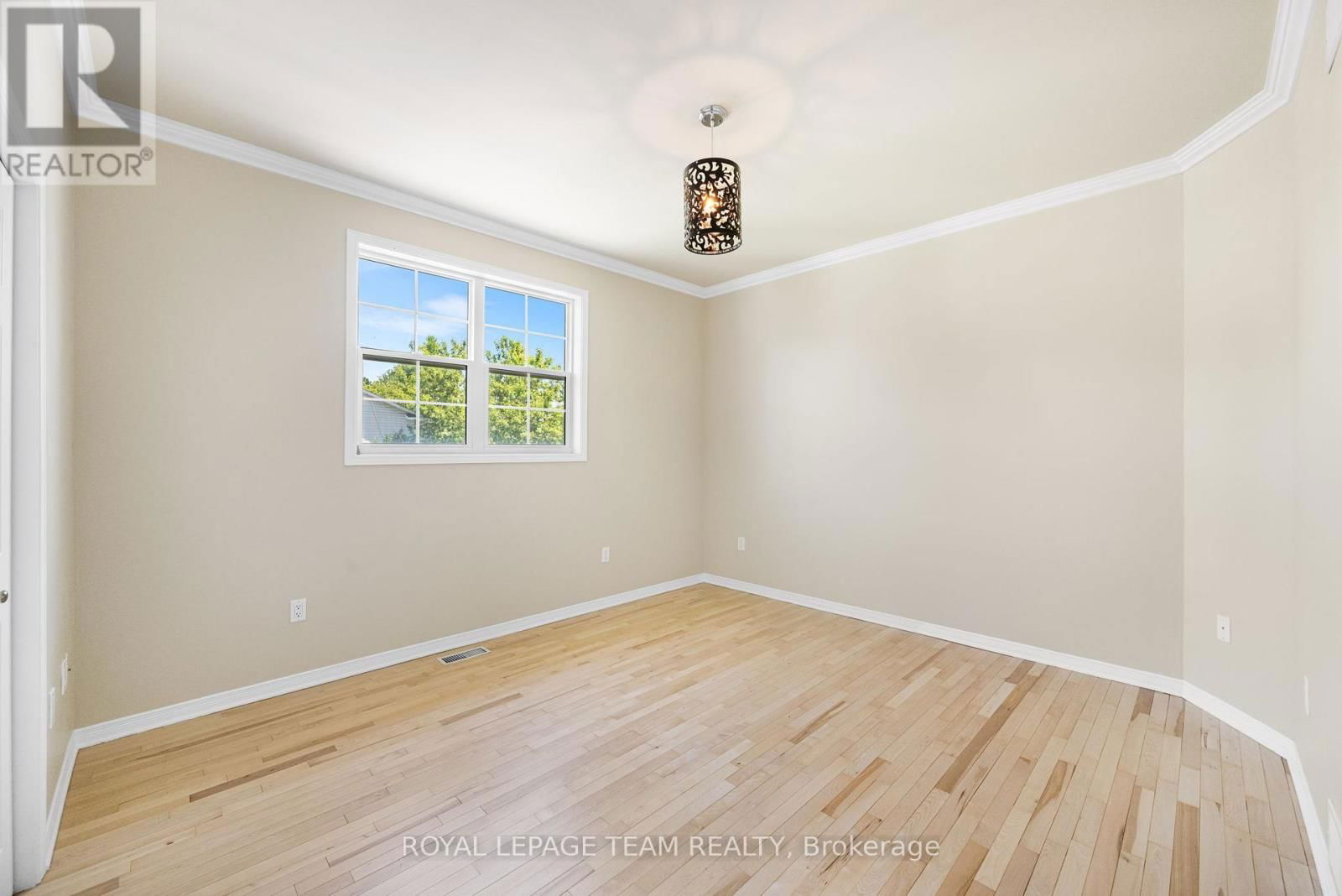 2911 AHEARN AVENUE Image 14