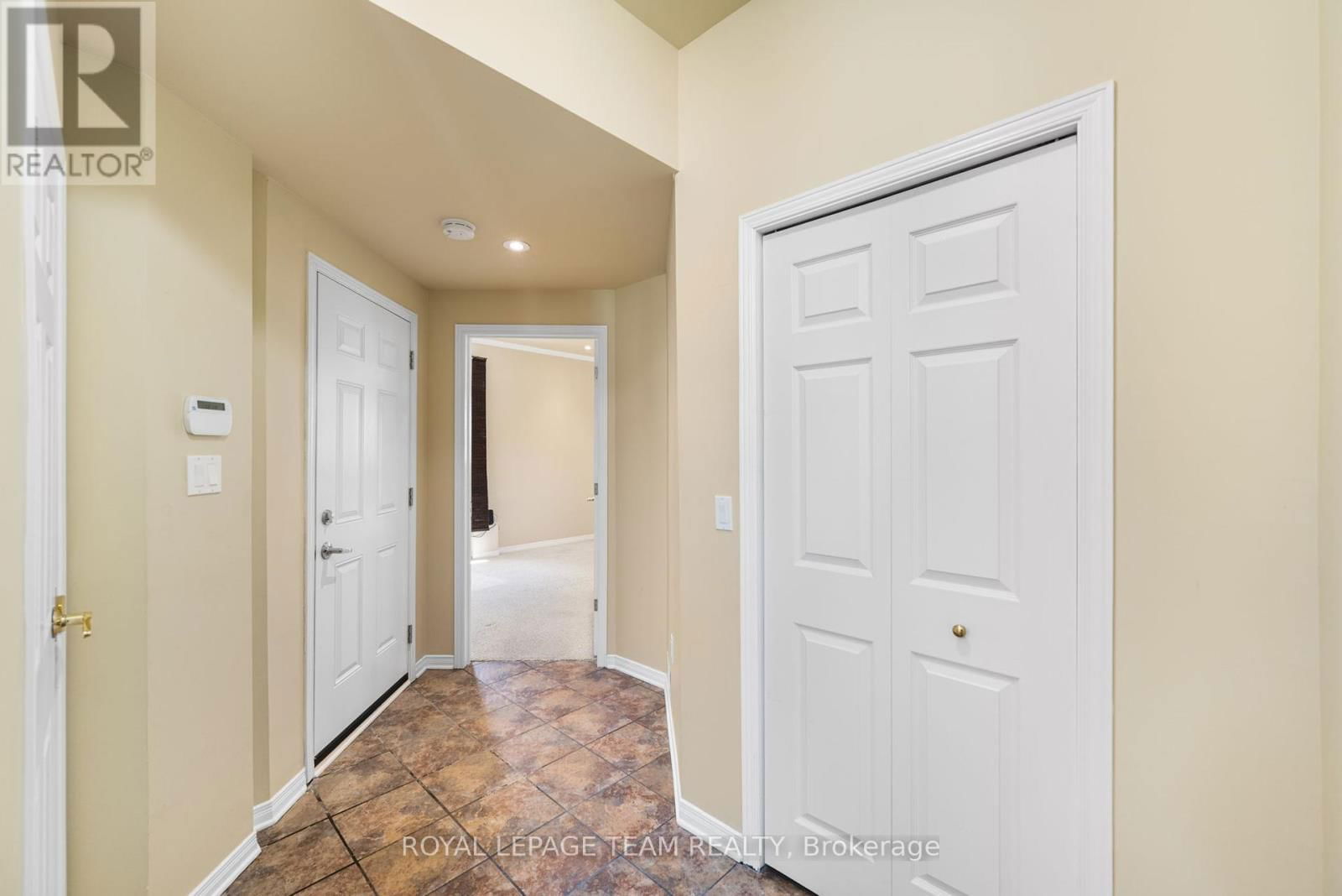 2911 AHEARN AVENUE Image 22