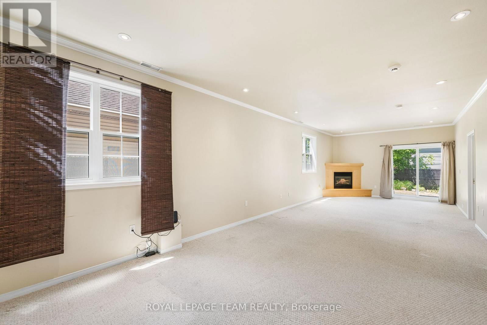 2911 AHEARN AVENUE Image 23