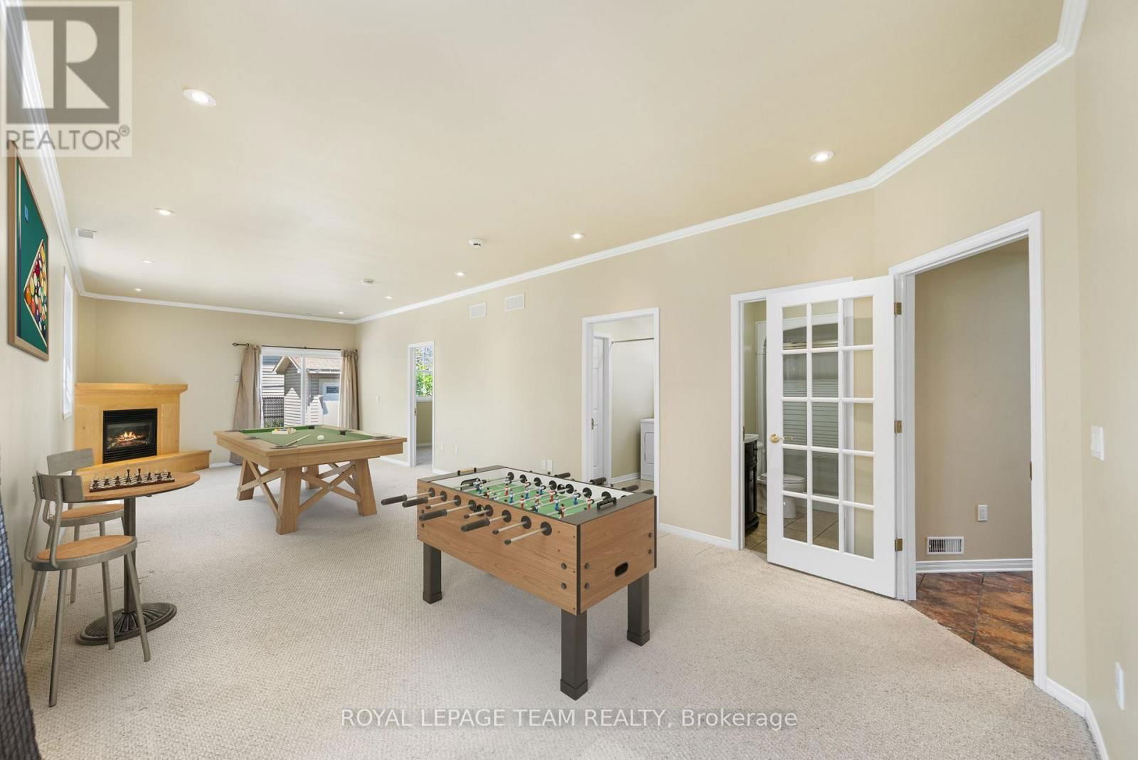 2911 AHEARN AVENUE Image 24