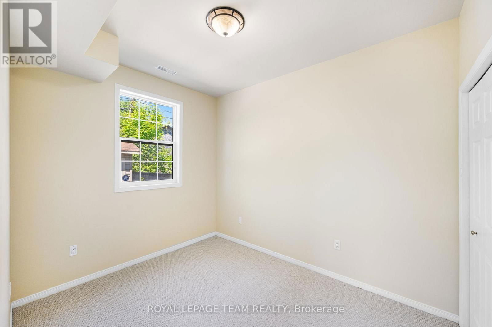2911 AHEARN AVENUE Image 28