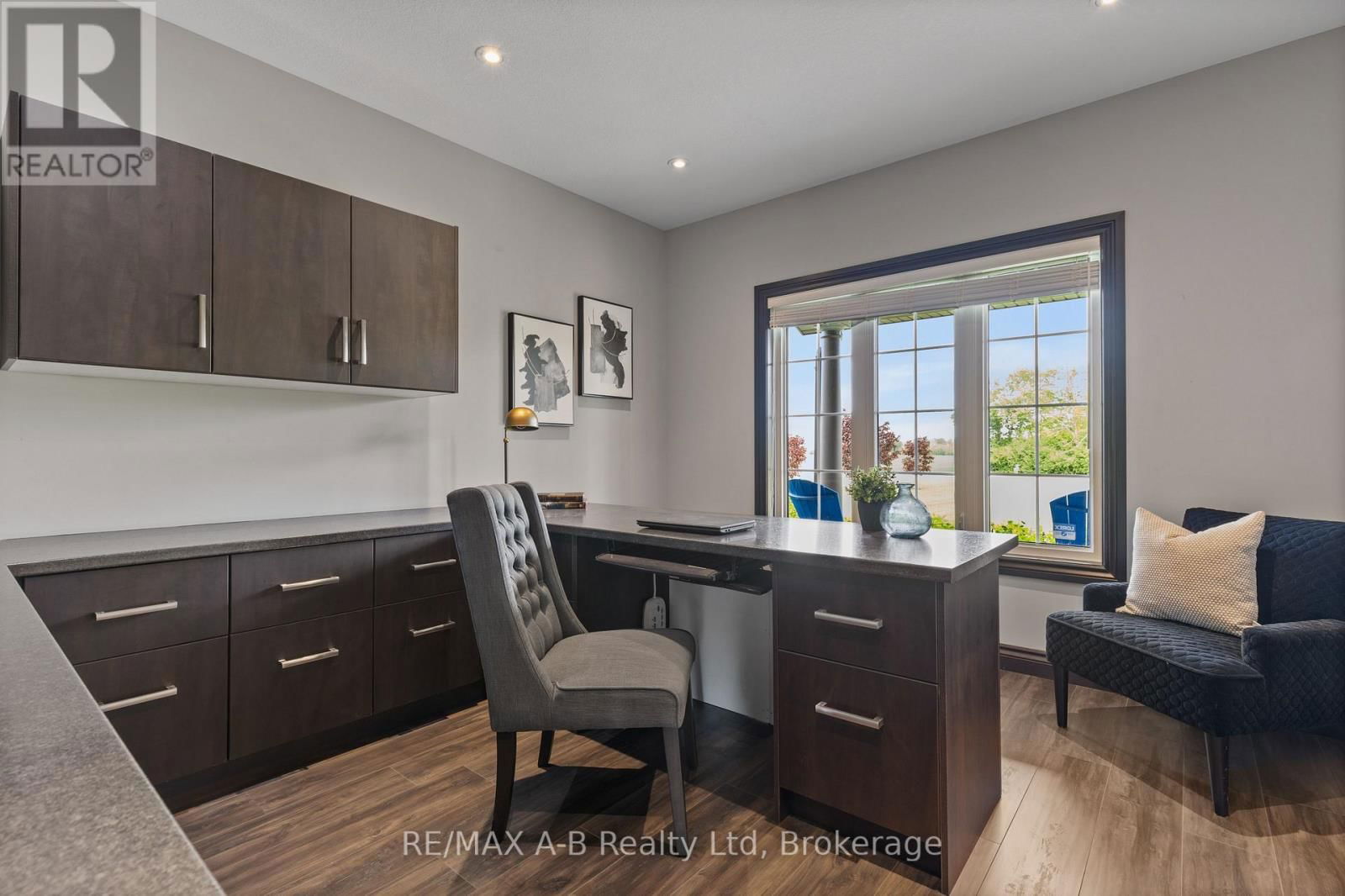 3321 PERTH ROAD 140 Image 14
