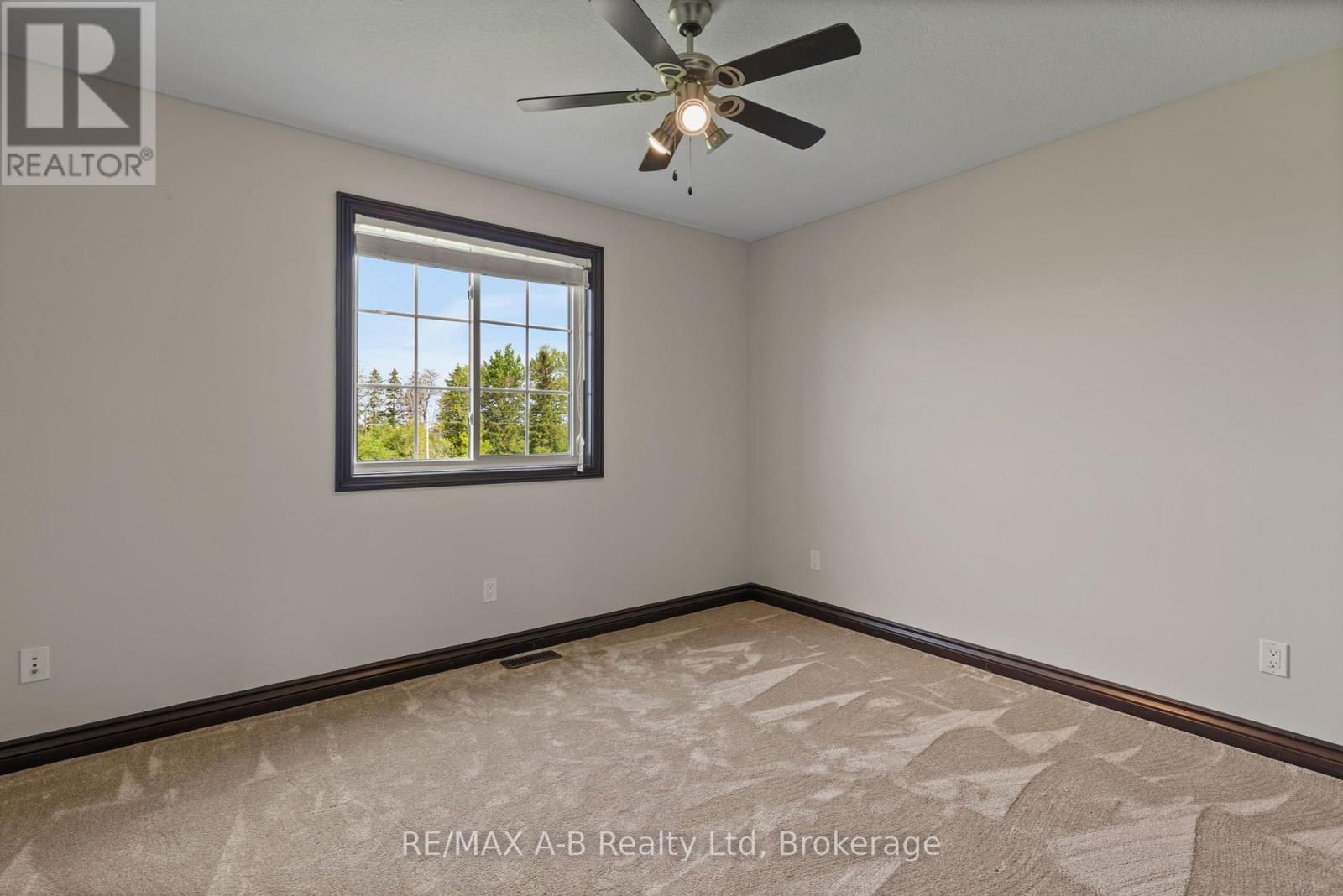 3321 PERTH ROAD 140 Image 25