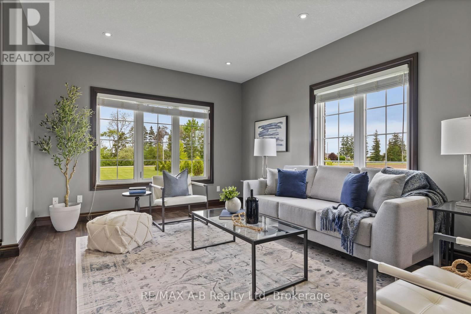 3321 PERTH ROAD 140 Image 9