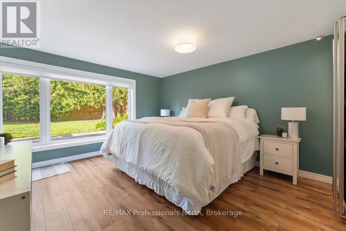 3 SCOTIA AVENUE Image 20