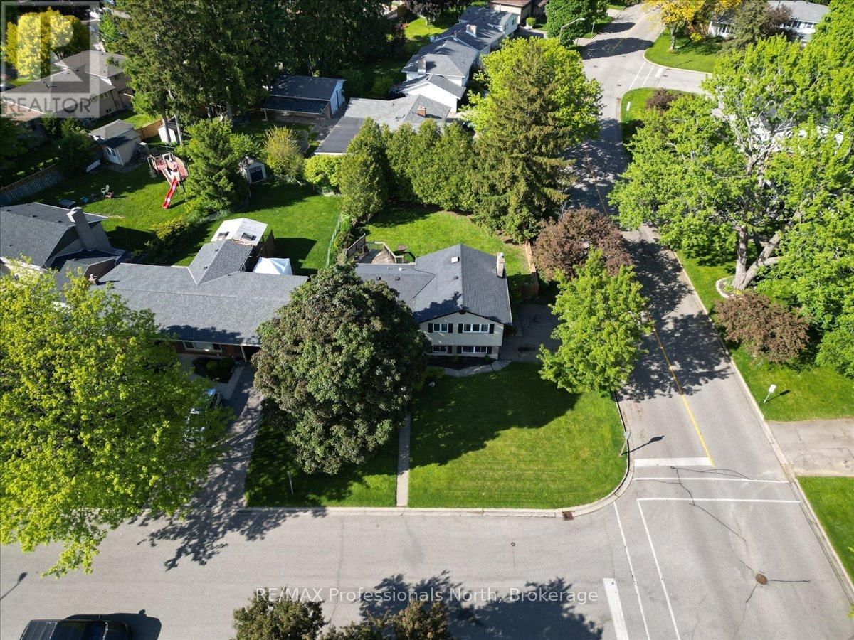 3 SCOTIA AVENUE Image 31