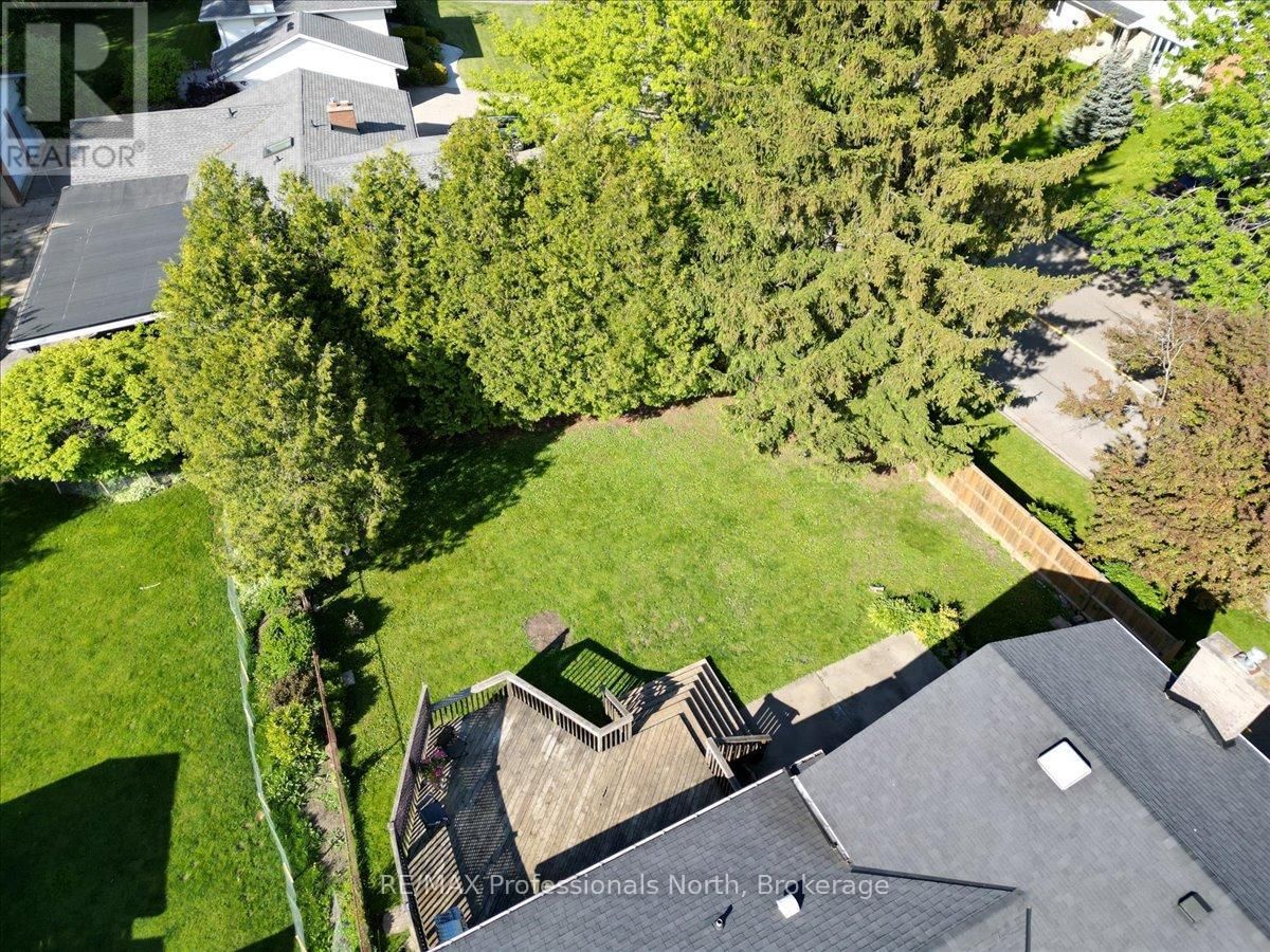 3 SCOTIA AVENUE Image 32