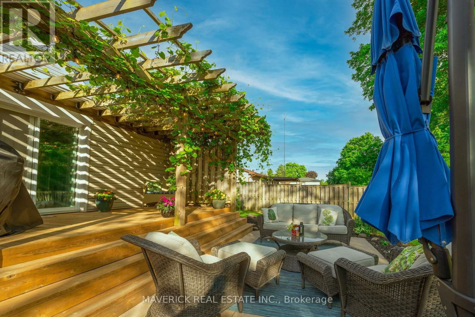 22371 ADELAIDE ROAD Image 6