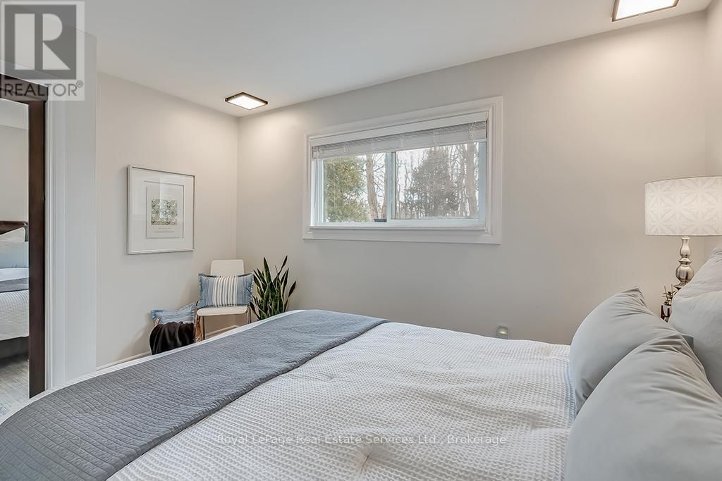 23 LORNE AVENUE Image 17
