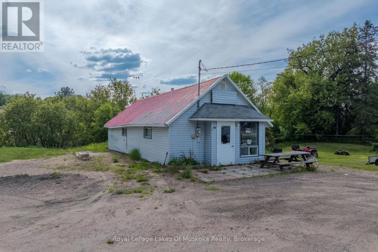 117 ONTARIO STREET Image 8