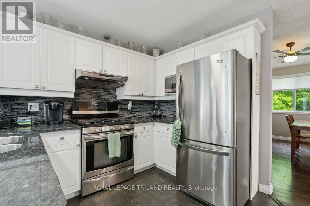 10 SCHREYER DRIVE Image 13