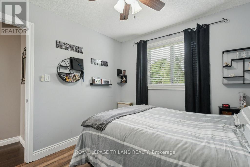 10 SCHREYER DRIVE Image 18