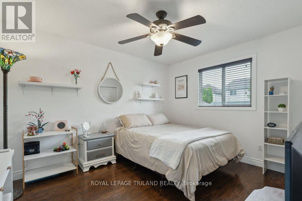 10 SCHREYER DRIVE Image 19