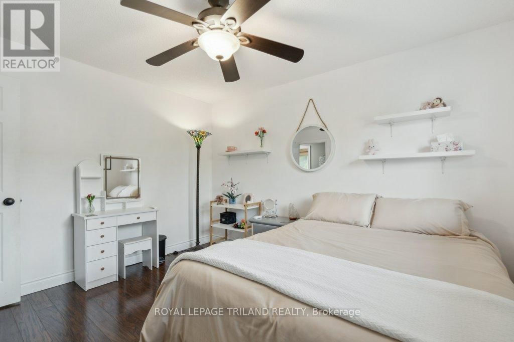 10 SCHREYER DRIVE Image 20