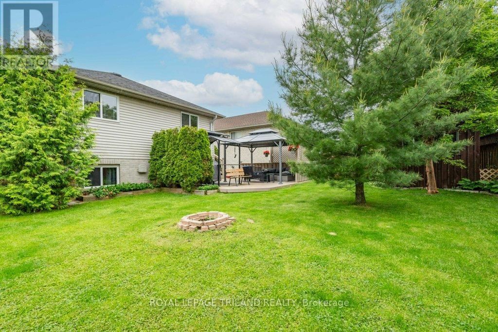 10 SCHREYER DRIVE Image 39