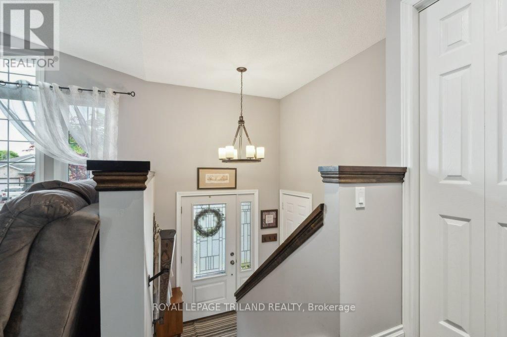 10 SCHREYER DRIVE Image 4
