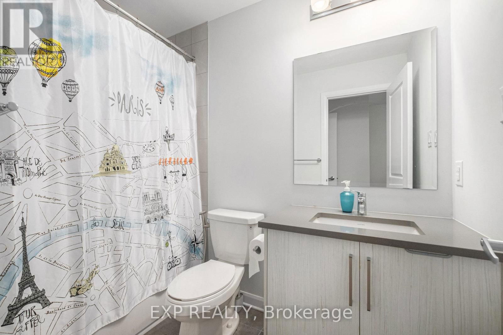 528 ANCHOR CIRCLE Image 17