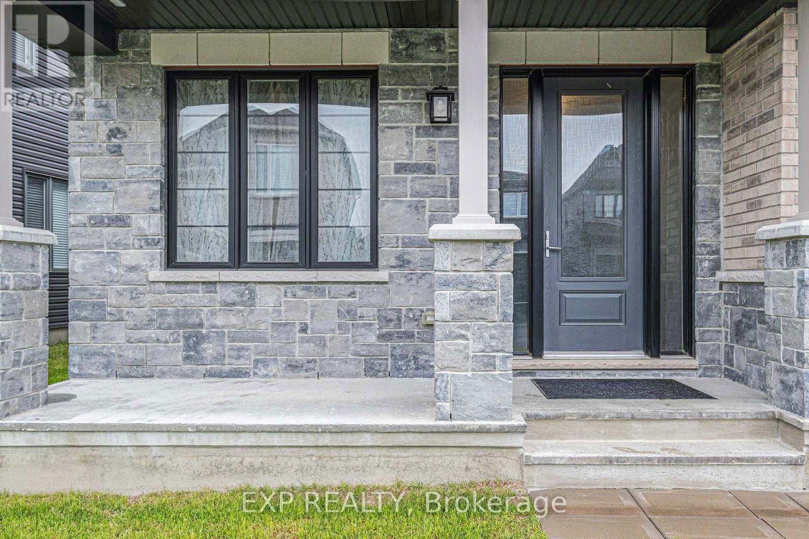 528 ANCHOR CIRCLE Image 3