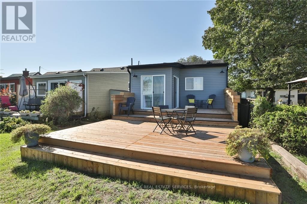 105 BEACH BOULEVARD Image 24