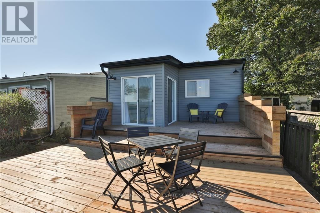 105 BEACH BOULEVARD Image 25