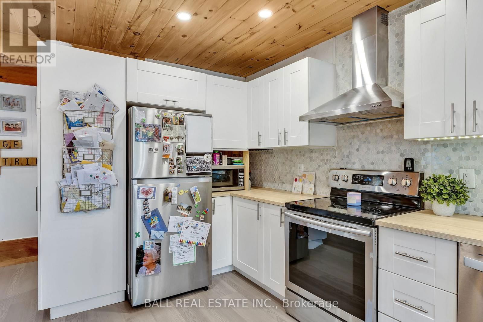 59 TROTTERS ROAD Image 11