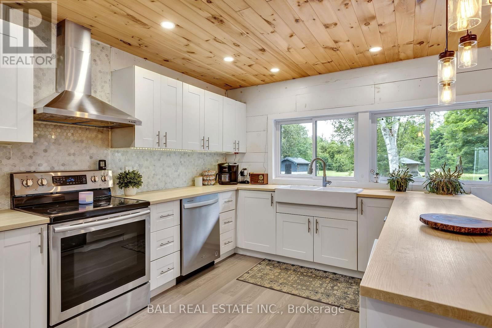 59 TROTTERS ROAD Image 9
