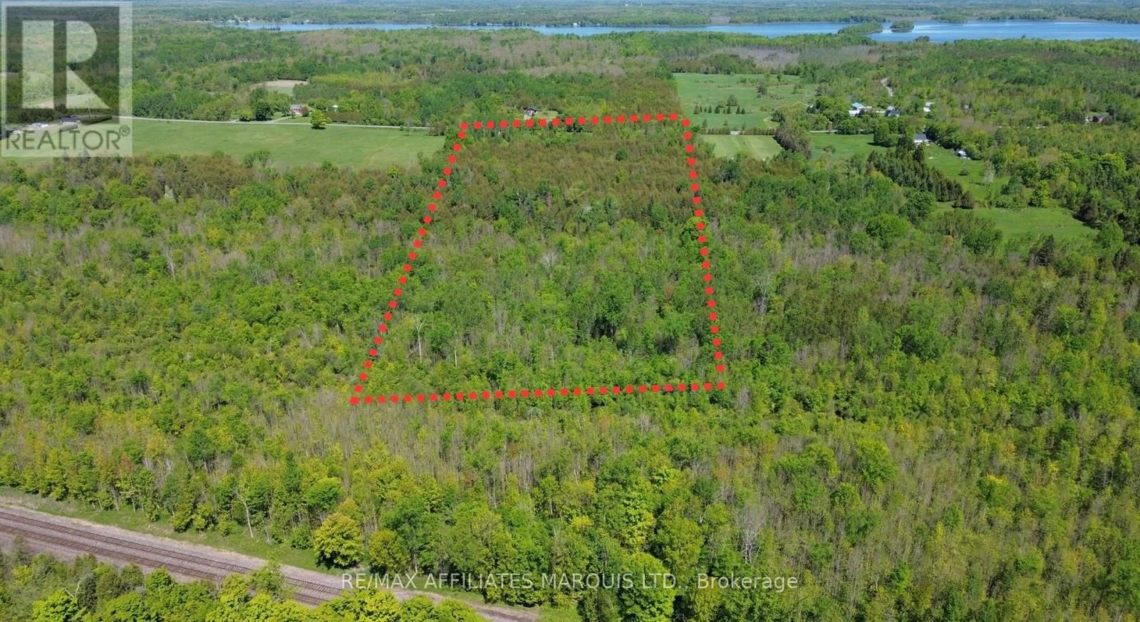 LOT KENYON CONCESSION 1 ROAD Image 2
