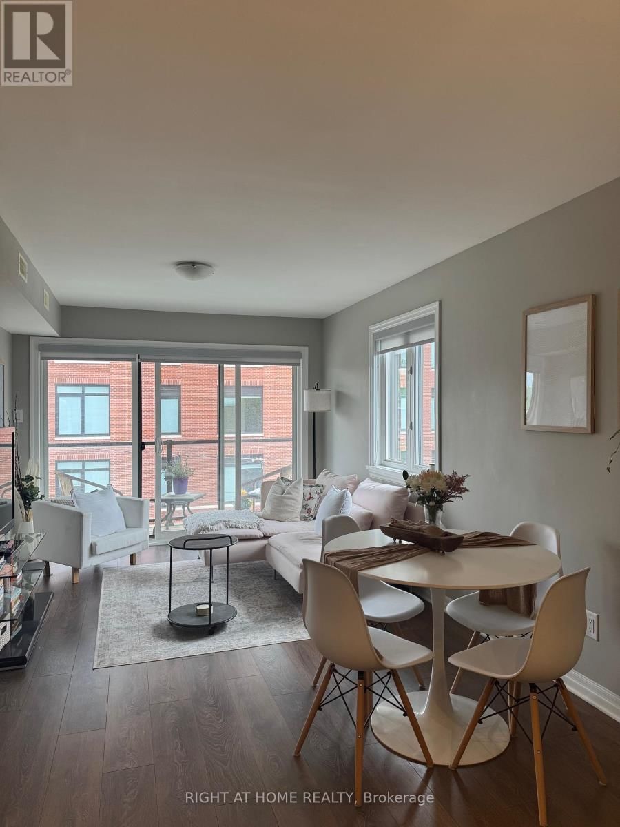 3 - 307 PICTON AVENUE Image 3