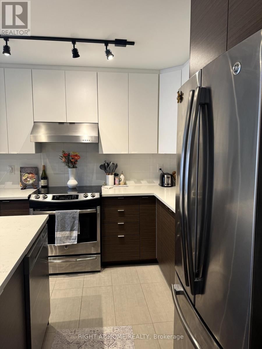 3 - 307 PICTON AVENUE Image 7