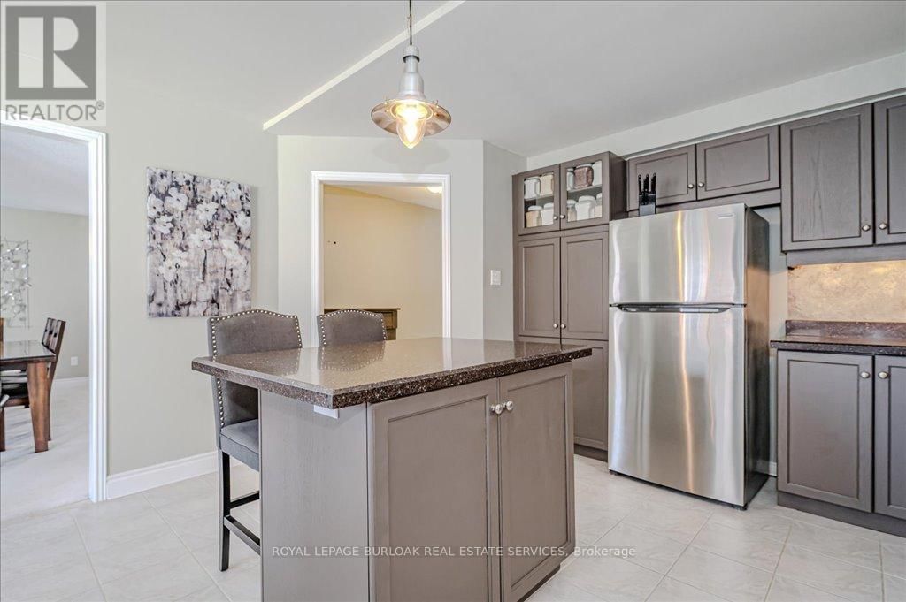 144 RILEY STREET Image 19
