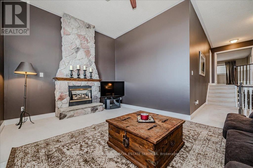 144 RILEY STREET Image 23