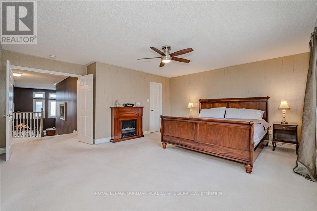 144 RILEY STREET Image 24