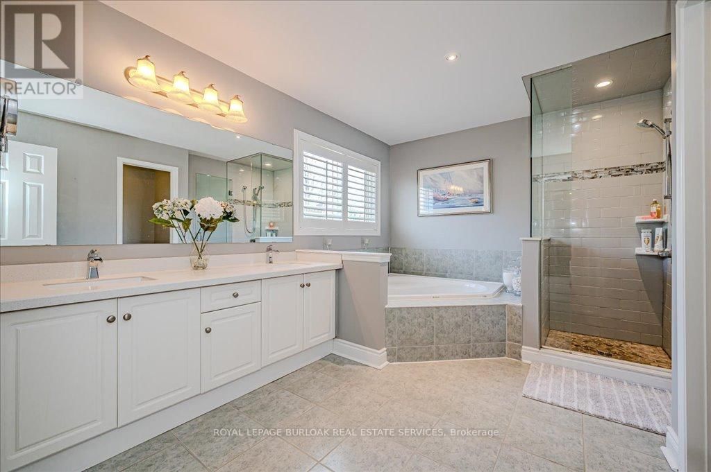 144 RILEY STREET Image 26